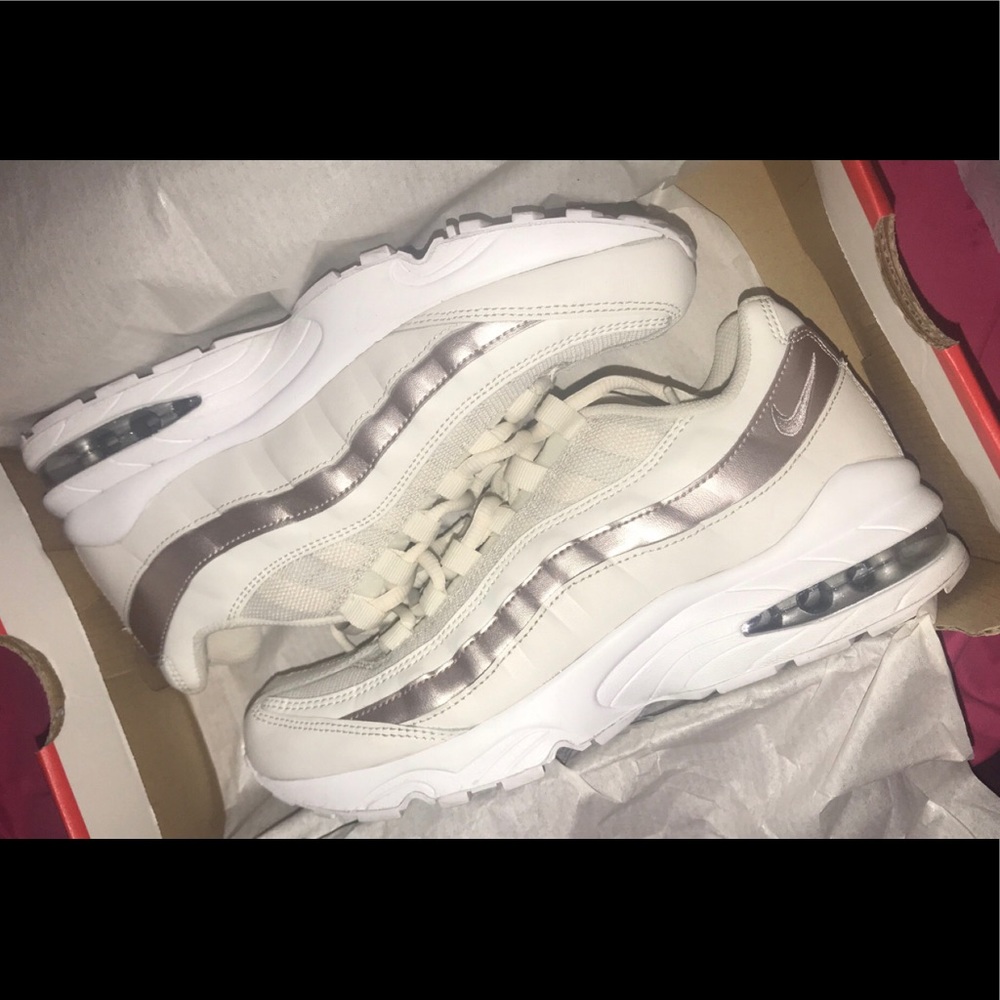 NIKE AIR MAX 95